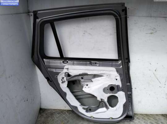 купить Дверь боковая задняя левая на Renault Clio III (2005-2012)
