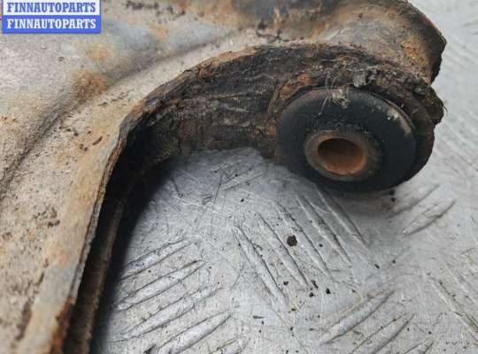 купить Рычаг подвески передний левый на Volkswagen Golf-3