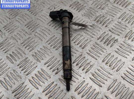 купить Форсунка топливная на Volkswagen Passat B6