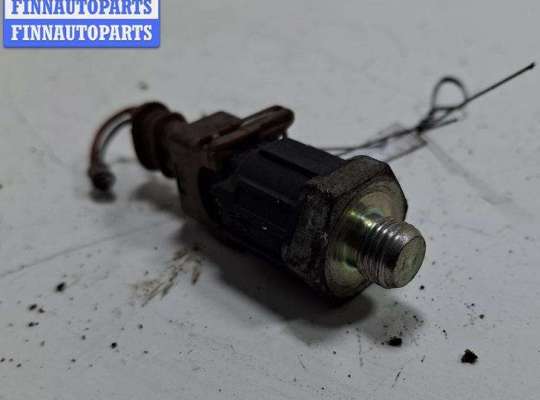 купить Датчик температуры на Renault Scenic II (2003-2009)