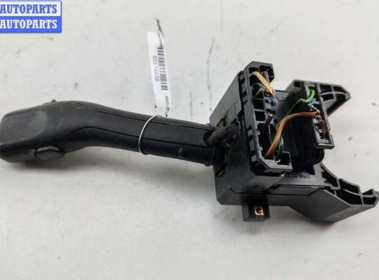 купить Переключатель дворников на Volkswagen Passat B5