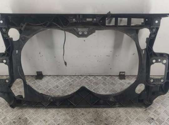 купить Рамка передняя (панель кузовная, телевизор) на Audi A6 C6 (2004-2011)