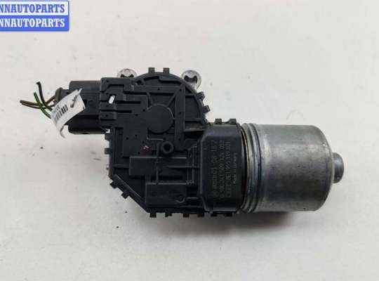 Купить Двигатель стеклоочистителя переднего (моторчик дворников) на Audi A4 B6 (2001-2004) Двигатель стеклоочистителя переднего (моторчик дворников) AU1705272 на Audi A4 B6 (2001-2004)