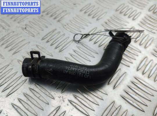 купить Патрубок на Volkswagen Bora