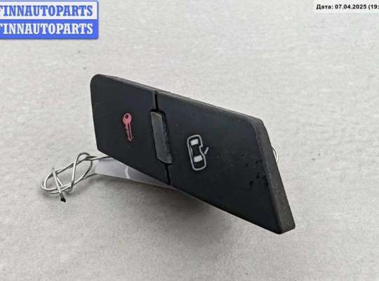 купить Кнопка центрального замка на Audi A6 C6 (2004-2011)