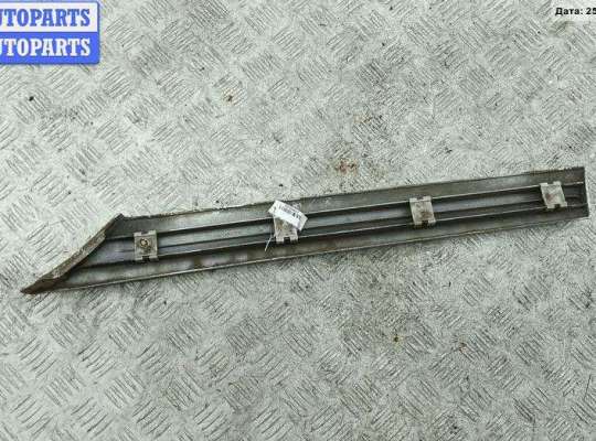 купить Молдинг крыла заднего правого на Mercedes C-Class W203 (2000-2006)