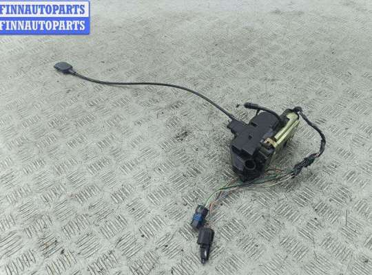 купить Замок двери передней правой на Renault Megane II (2002-2008)