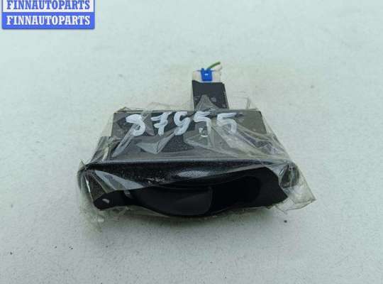 купить Кнопка стеклоподъемника заднего левого на Mitsubishi Space Star (1998-2005)