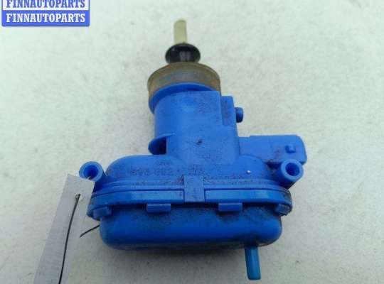 купить Активатор (привод) замка двери передней правой на Audi 80 B4 (1991-1996)