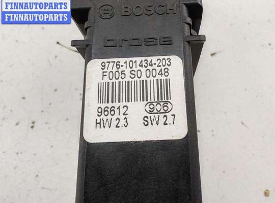 купить Моторчик стеклоподъемника передний правый на Volkswagen Passat B5