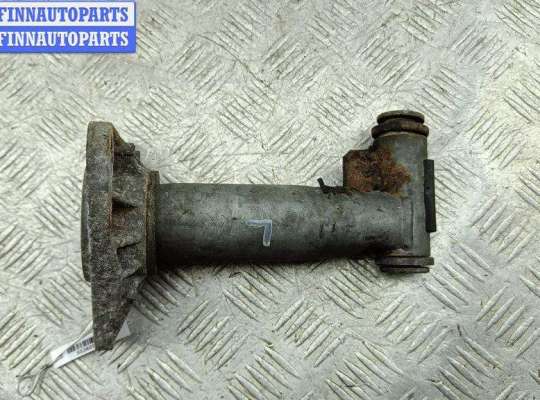 Кронштейн бампера переднего AU1748305 на Audi A6 C5 Allroad (2000-2005)