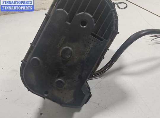 Заслонка дроссельная на Audi A4 (8D, B5)