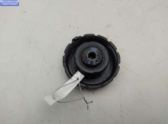 Крышка (пробка) расширительного бачка на Mercedes-Benz E (W210)