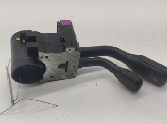 купить Переключатель поворотов на Audi 80 B4 (1991-1996)