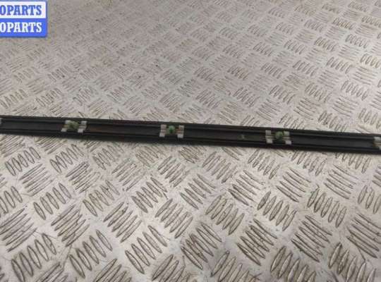 купить Молдинг двери задней левой на BMW 3 E46 (1998-2006)