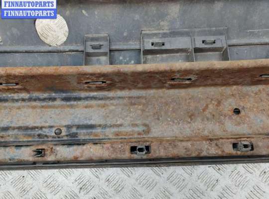 купить Бампер задний на Volkswagen Passat B4