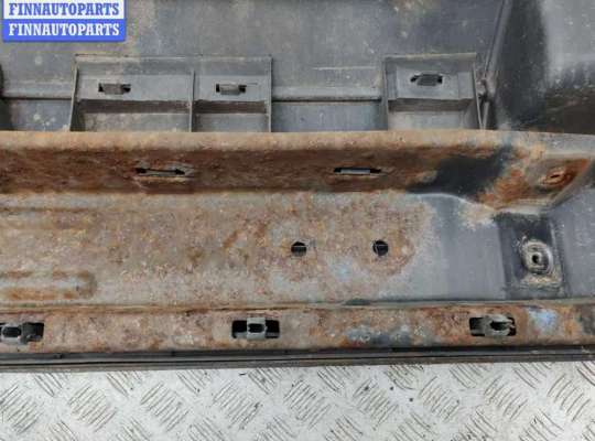 купить Бампер задний на Volkswagen Passat B4