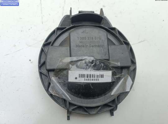 Крышка (заглушка) задняя фары левой MB1489142 на Mercedes C-Class W203 (2000-2006)