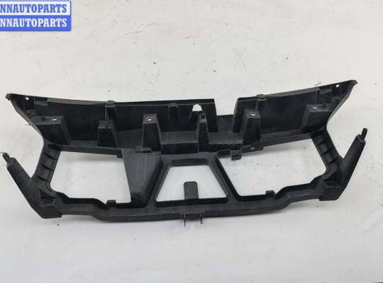 купить Рамка передняя (панель кузовная, телевизор) на Renault Scenic II (2003-2009)