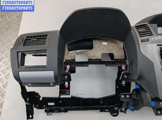 купить Панель приборная (торпедо) на Opel Zafira B (2004-2014)