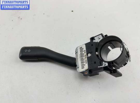 Купить Переключатель поворотов на Volkswagen Bora Переключатель поворотов VG2681804 на Volkswagen Bora