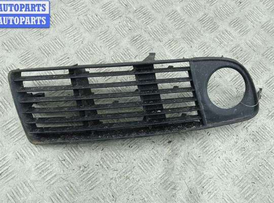 купить Рамка фары противотуманной правой на Audi A6 C5 (1997-2005)