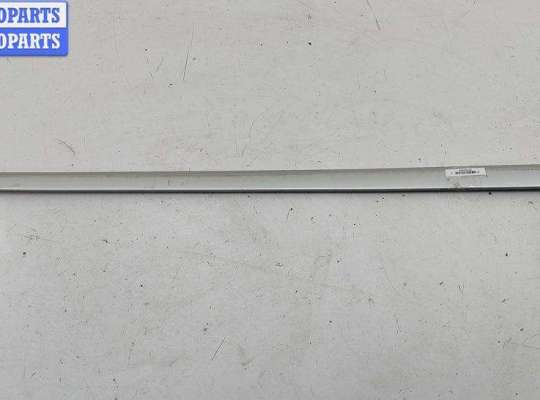 Купить Молдинг двери передней левой на Audi A4 B6 (2001-2004) Молдинг двери передней левой AU1660606 на Audi A4 B6 (2001-2004)