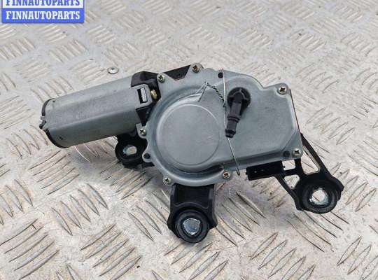 Двигатель стеклоочистителя заднего (моторчик дворников) VG2668765 на Volkswagen Golf-4