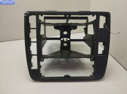 купить Рамка магнитолы на Volkswagen Sharan (2000-2010)