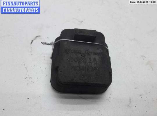 купить Кронштейн крепления на Volkswagen Passat B5