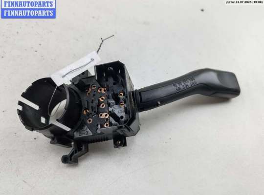 купить Переключатель поворотов на Volkswagen Passat B5