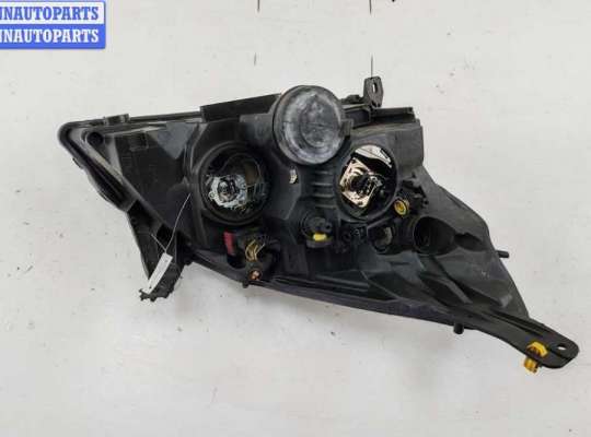 Фара передняя на Opel Vectra C