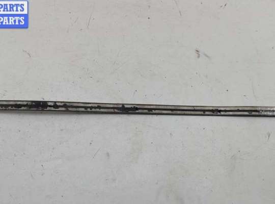 купить Молдинг двери передней левой на Audi A4 B5 (1994-2001)