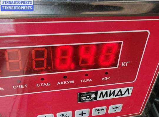 купить Решётка (заглушка) в бампер на Volkswagen Passat B5+ (GP)