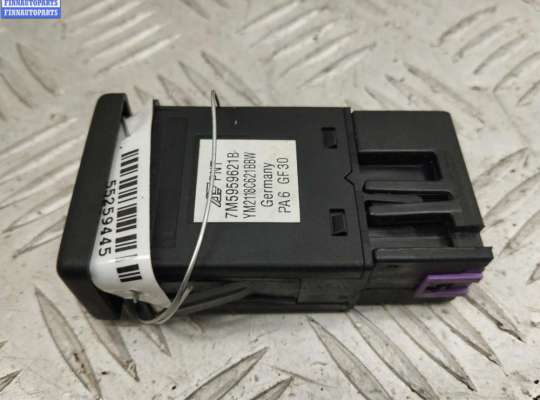 купить Кнопка обогрева заднего стекла на Ford Galaxy (2000-2006)