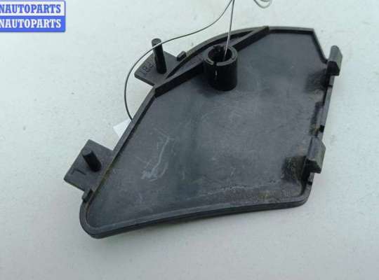 купить Решётка (заглушка) в бампер на Mercedes E-Class W210 (1995-2002)