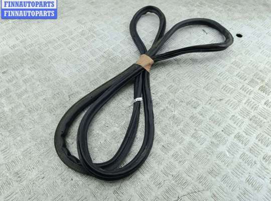 купить Уплотнитель крышки (двери) багажника на Volkswagen Passat B6