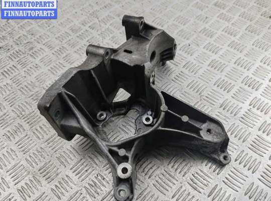 купить Кронштейн генератора на Renault Scenic I (1996-2003)