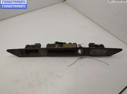 Накладка подсветки номера AU1447786 на Audi A4 B6 (2001-2004)