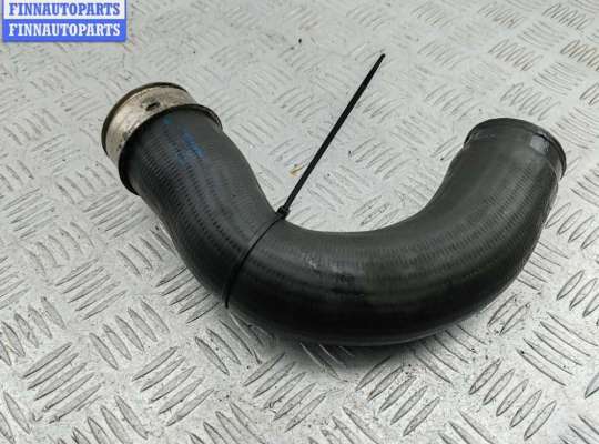 купить Патрубок интеркулера на Volkswagen Passat B6