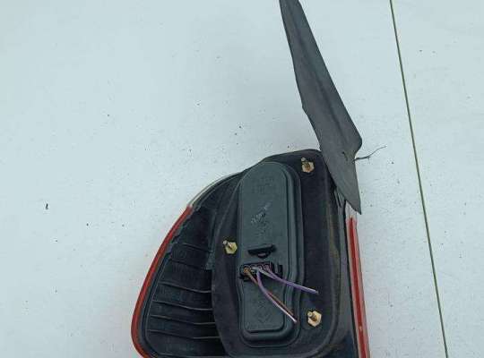 купить Фонарь задний левый на BMW 5 E39 (1995-2003)