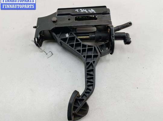 Педаль сцепления VG2661789 на Volkswagen Golf-4