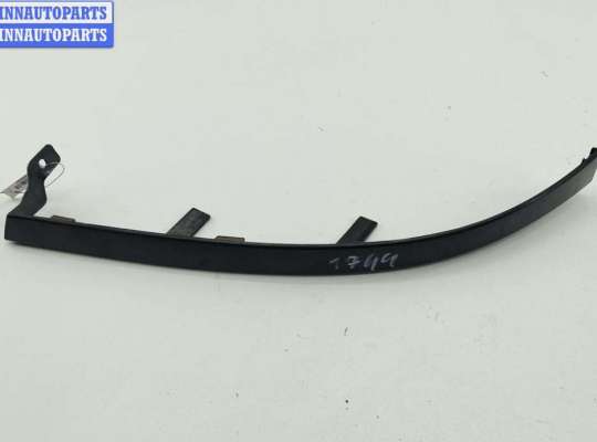 Ус под фару левый OP2384833 на Opel Omega B (1994-2003)