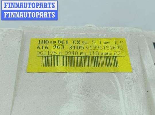 купить Щиток приборный (панель приборов) на Volkswagen Golf-3