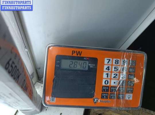 купить Фара правая на Mercedes C-Class W203 (2000-2006)