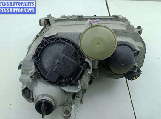 купить Фара правая на Mercedes C-Class W203 (2000-2006)