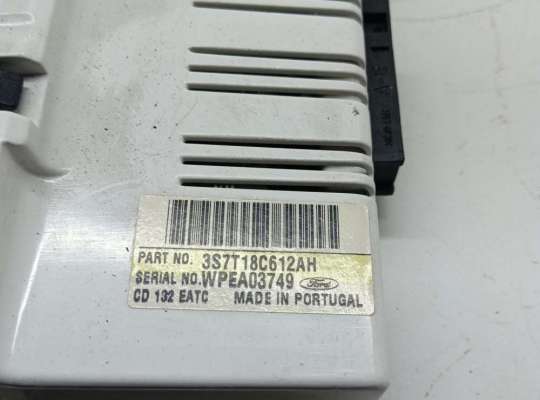 купить Переключатель отопителя на Ford Mondeo III (2000-2007)