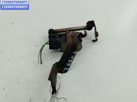 купить Датчик клиренса на Opel Signum (2003-2008)