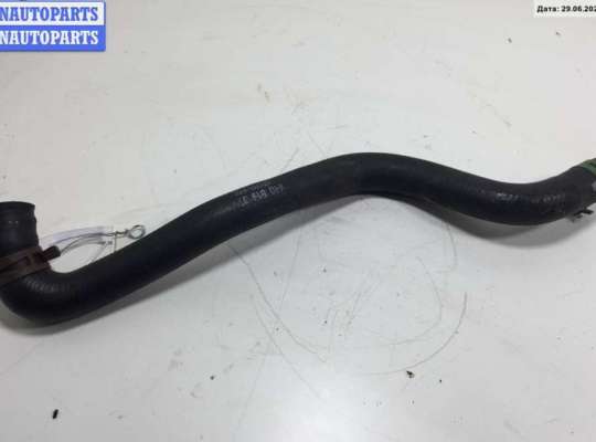 Патрубок VG2378861 на Volkswagen Passat B4