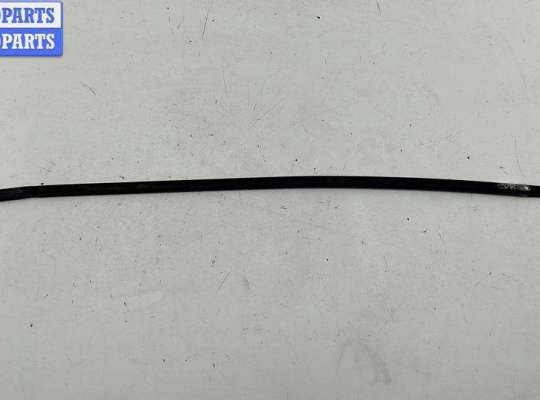 купить Молдинг стекла двери передней левой наружный на Volkswagen Touran
